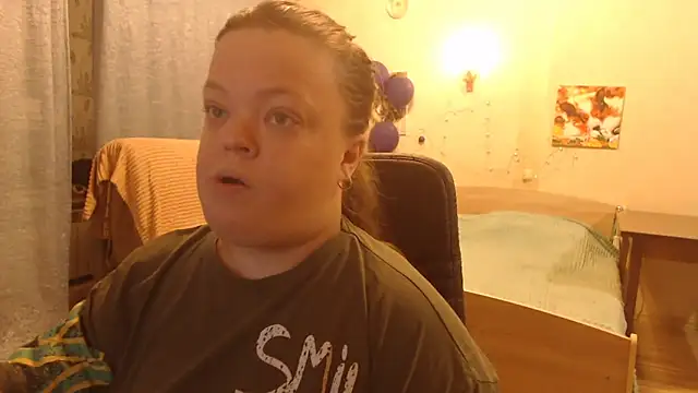 Snapshot of Janiffer_MiMi chatting on 4, 1, 2025 Janiffer MiMi online show from 4, 1, 2025