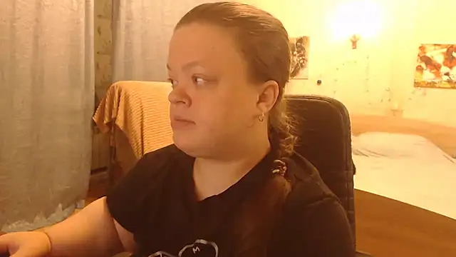 Snapshot of Janiffer_MiMi chatting on 19, 1, 2025 Janiffer MiMi online show from 19, 1, 2025