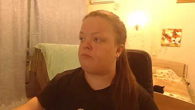 Snapshot of Janiffer_MiMi chatting on 18, 2, 2025 Janiffer MiMi online show from 18, 2, 2025