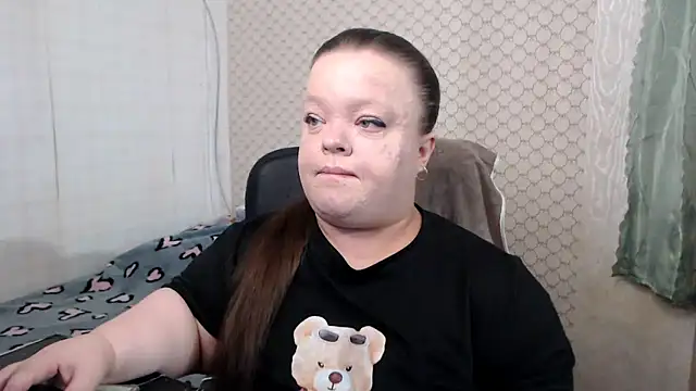 Janiffer MiMi online show from 10, 5, 2026