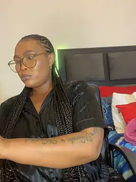 BADFATASS85 online show from 18, 2, 2025