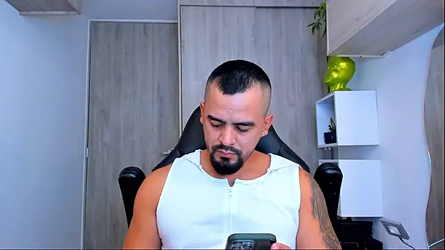 Ricardo 1998 online show from 3, 3, 2025