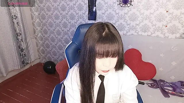 MissValday online show from 7, 11, 2025