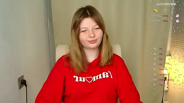 Snapshot of Vivian_cutie chatting on 1, 2, 2025 Vivian cutie online show from 1, 2, 2025