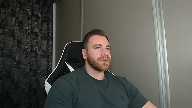 Snapshot of Thori92 chatting on 9, 1, 2026 Thori92 online show from 9, 1, 2026