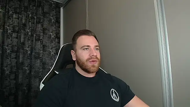 Snapshot of Thori92 chatting on 11, 1, 2026 Thori92 online show from 11, 1, 2026