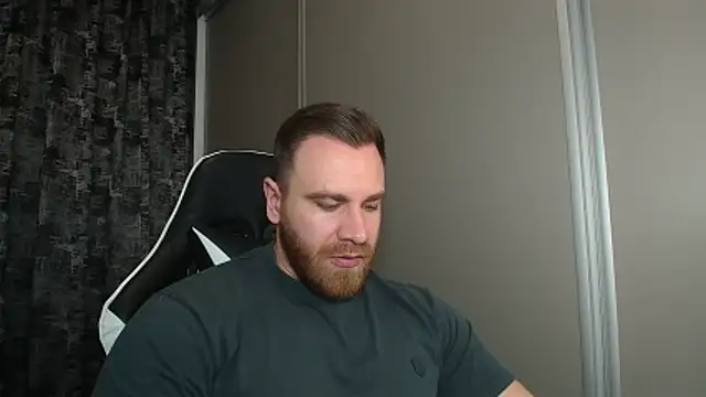 Snapshot of Thori92 chatting on 9, 2, 2026 Thori92 online show from 9, 2, 2026