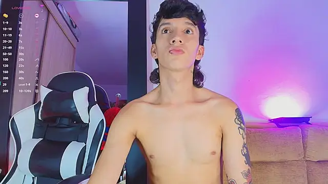 Snapshot of JacoboSwam chatting on 1, 4, 2026 JacoboSwam online show from 1, 4, 2026