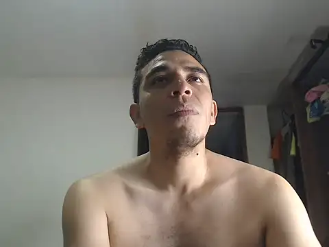 jeancarloscum12 online show from 6, 7, 2026