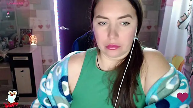 Snapshot of Korolek12 chatting on 15, 1, 2025 Korolek12 online show from 15, 1, 2025