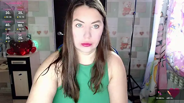 Snapshot of Korolek12 chatting on 18, 2, 2025 Korolek12 online show from 18, 2, 2025