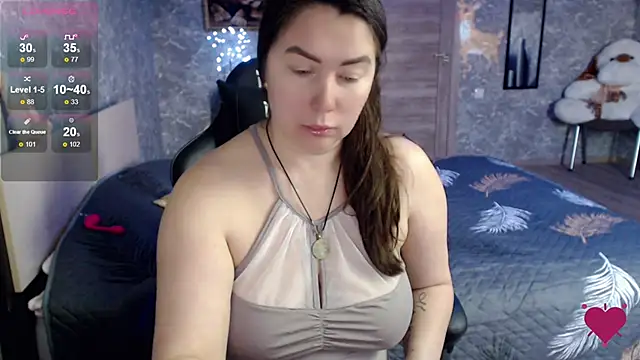 Snapshot of Korolek12 chatting on 28, 2, 2025 Korolek12 online show from 28, 2, 2025