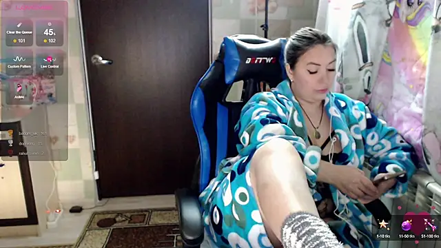 Snapshot of Korolek12 chatting on 21, 3, 2025 Korolek12 online show from 21, 3, 2025