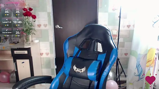 Snapshot of Korolek12 chatting on 8, 10, 2025 Korolek12 online show from 8, 10, 2025