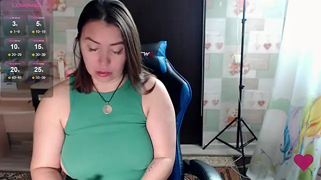 Snapshot of Korolek12 chatting on 22, 10, 2025 Korolek12 online show from 22, 10, 2025