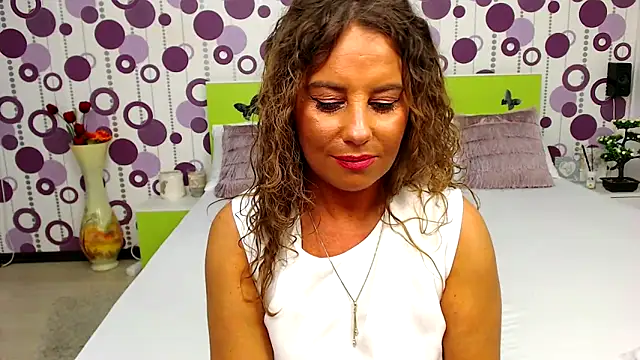 Snapshot of PetiteAlyssa chatting on 26, 2, 2025 PetiteAlyssa online show from 26, 2, 2025