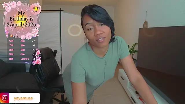 Snapshot of Therainqueen chatting on 24, 3, 2026 Therainqueen online show from 24, 3, 2026