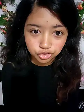 Peach Girll online show from 16, 10, 2025