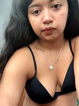 Snapshot of Peach_Girll chatting on 3, 3, 2026 Peach Girll online show from 3, 3, 2026