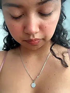 Snapshot of Peach_Girll chatting on 27, 3, 2026 Peach Girll online show from 27, 3, 2026