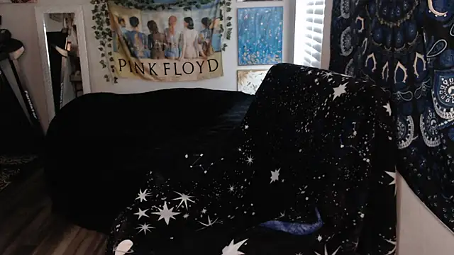 ElektraExotic online show from 24, 9, 2025