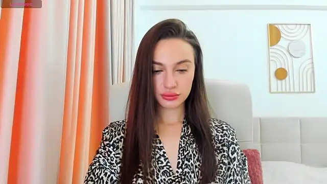 Snapshot of Sunshine_Eva chatting on 18, 10, 2025 Sunshine Eva online show from 18, 10, 2025