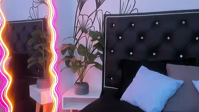 Snapshot of Sweet_Ariadna_ chatting on 1, 3, 2026 Sweet Ariadna online show from 1, 3, 2026