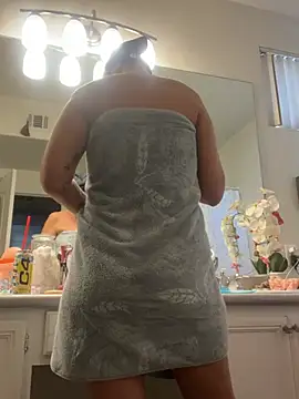 Lexi Shocker online show from 5, 3, 2026