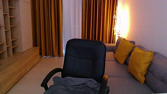 Snapshot of _Mia_Adams chatting on 3, 7, 2026 Mia Adams online show from 3, 7, 2026