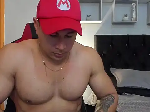 tyler hank01 online show from 14, 5, 2026