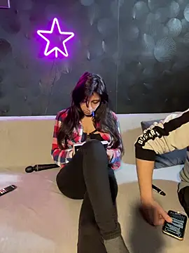 Snapshot of Kiscsillagg chatting on 13, 2, 2026 Kiscsillagg online show from 13, 2, 2026