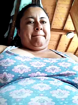 Snapshot of Monseratte21 chatting on 2, 2, 2025 Monseratte21 online show from 2, 2, 2025