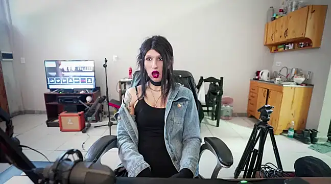 brenda nataliaok online show from 13, 3, 2025