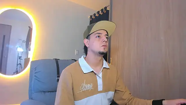 alejandro calderon1 online show from 19, 1, 2025