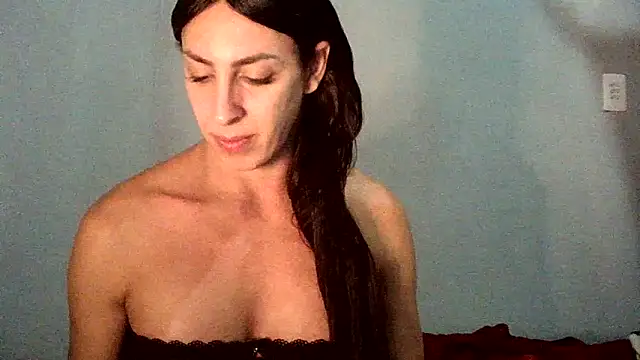 AlexiaDuucan online show from 4, 11, 2025