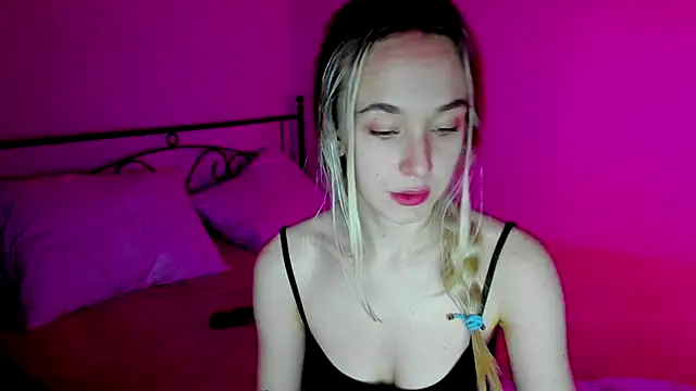 Snapshot of SexyCocobutt chatting on 22, 2, 2025 SexyCocobutt online show from 22, 2, 2025