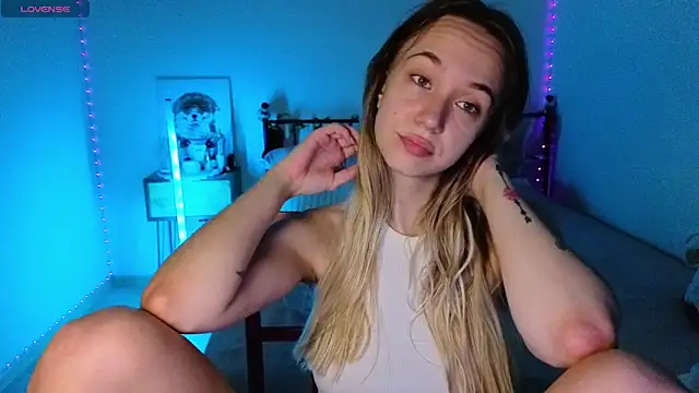 Snapshot of SexyCocobutt chatting on 11, 9, 2025 SexyCocobutt online show from 11, 9, 2025