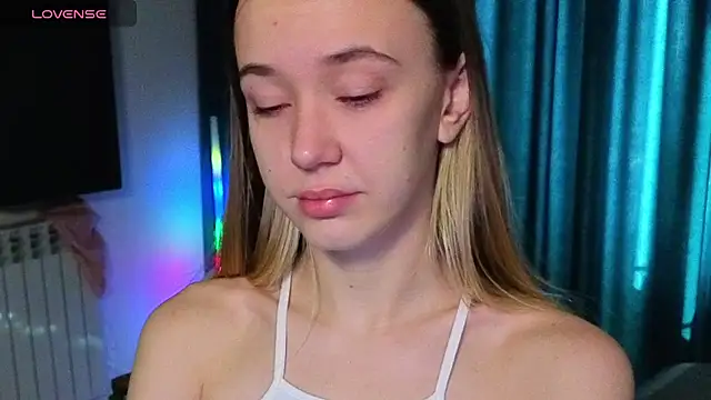 SexyCocobutt online show from 8, 11, 2025