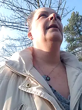 Snapshot of saharaheiss chatting on 21, 1, 2025 saharaheiss online show from 21, 1, 2025