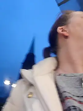 Snapshot of saharaheiss chatting on 5, 2, 2025 saharaheiss online show from 5, 2, 2025