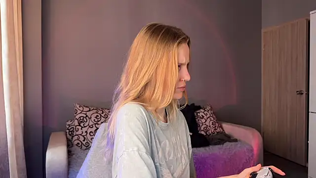 Snapshot of Chanel_Gill chatting on 18, 9, 2025 Chanel Gill online show from 18, 9, 2025