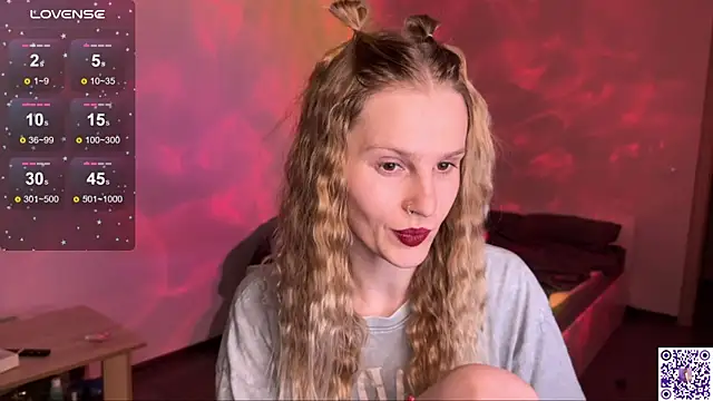 Snapshot of Chanel_Gill chatting on 28, 9, 2025 Chanel Gill online show from 28, 9, 2025