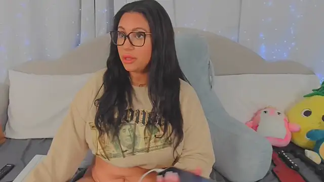 MeghanXO online show from 21, 5, 2026