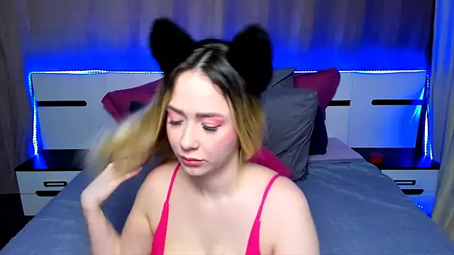 Snapshot of AriaSugar chatting on 2, 12, 2024 AriaSugar online show from 2, 12, 2024