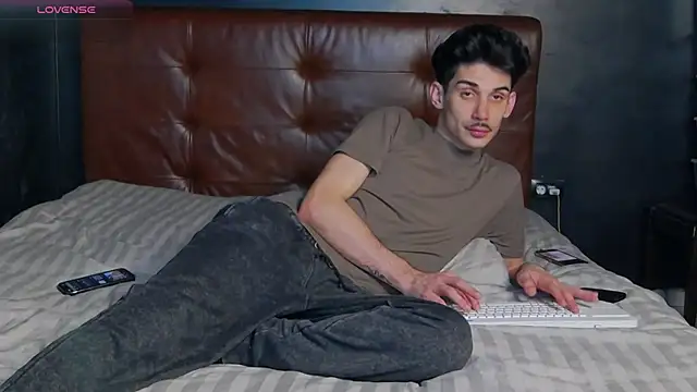 DanielCrush1 online show from 15, 3, 2026