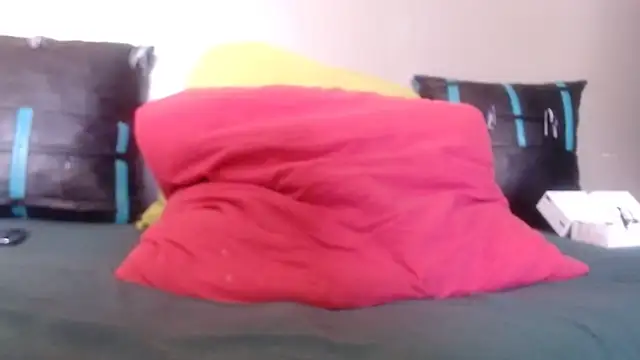 Queenofthenightx online show from 15, 9, 2025