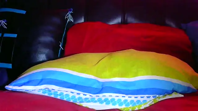 Queenofthenightx online show from 20, 3, 2026