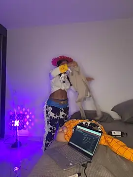 Snapshot of stormyy_ chatting on 22, 10, 2025 stormyy  online show from 22, 10, 2025