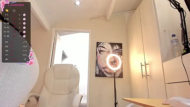 catalinasaiz online show from 28, 12, 2024