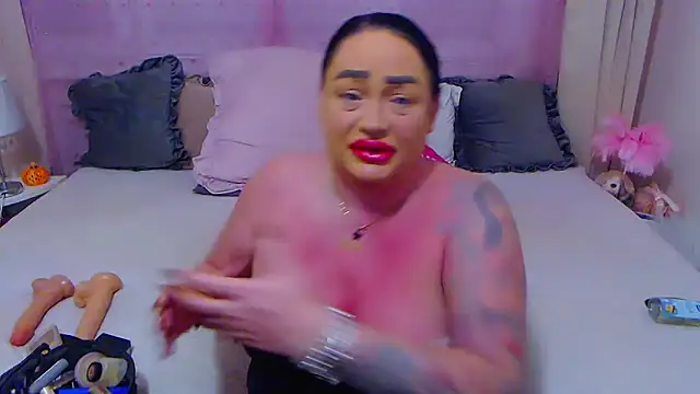 BustyVicky online show from 4, 10, 2025